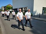 4  Montag  022